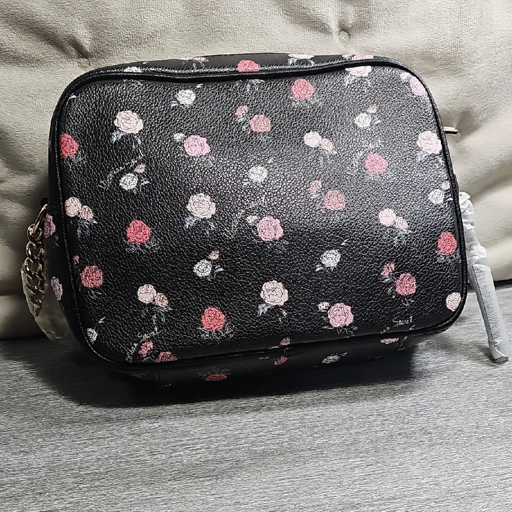 Victoria's Secret Black and Pink Floral Crossbody Bag - Picture 5 of 5